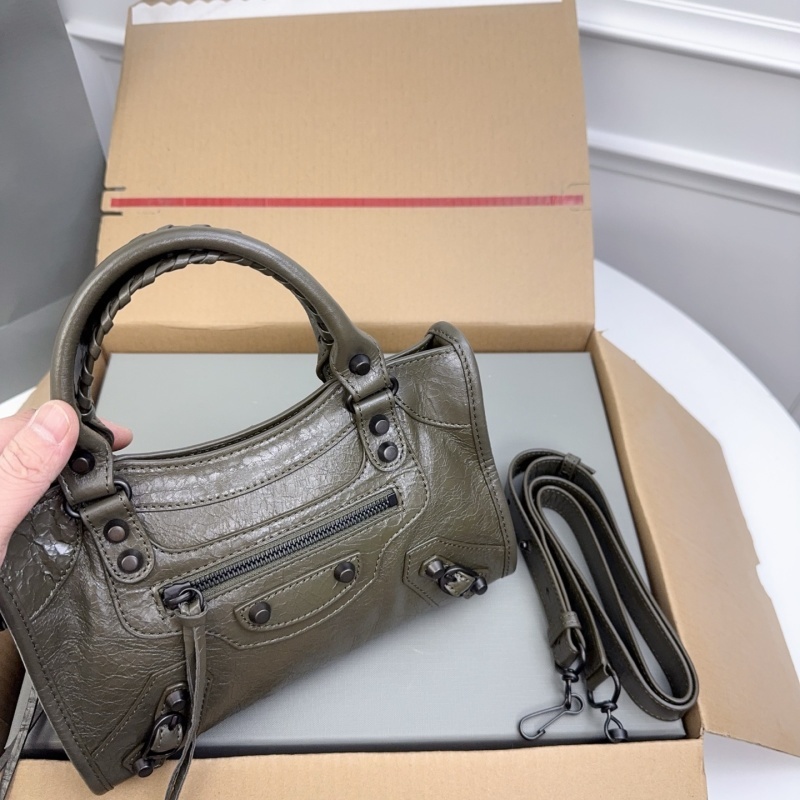 Balenciaga 0221
