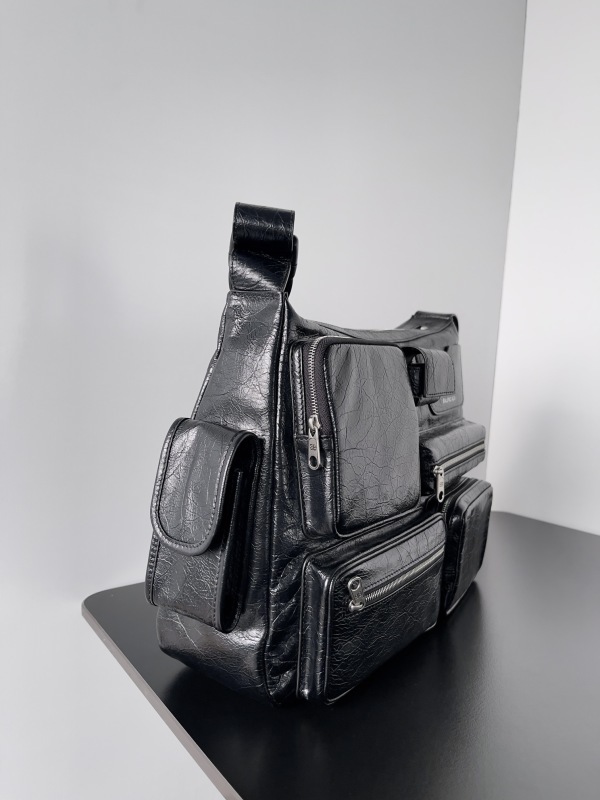 Balenciaga 0032