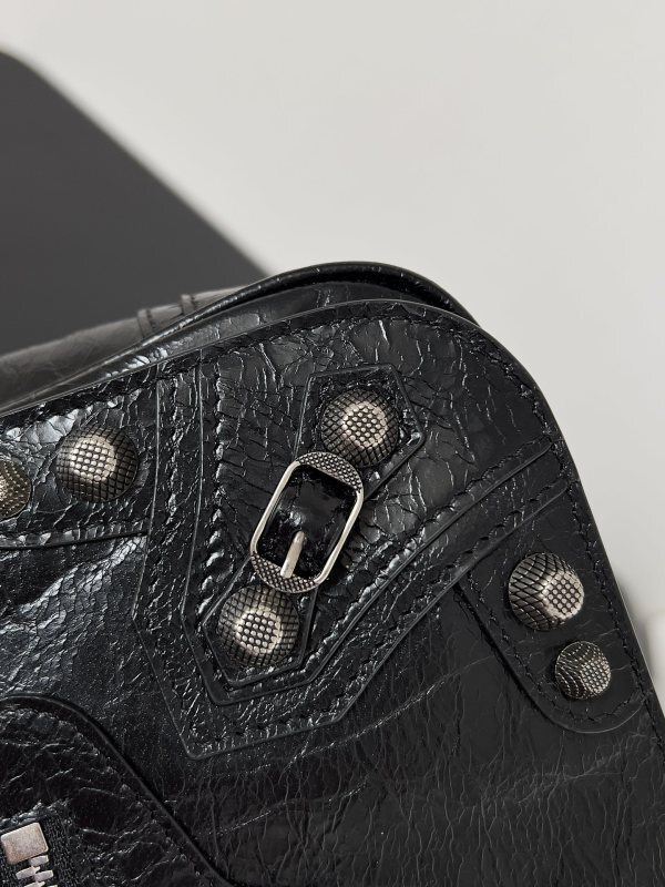 Balenciaga 0065