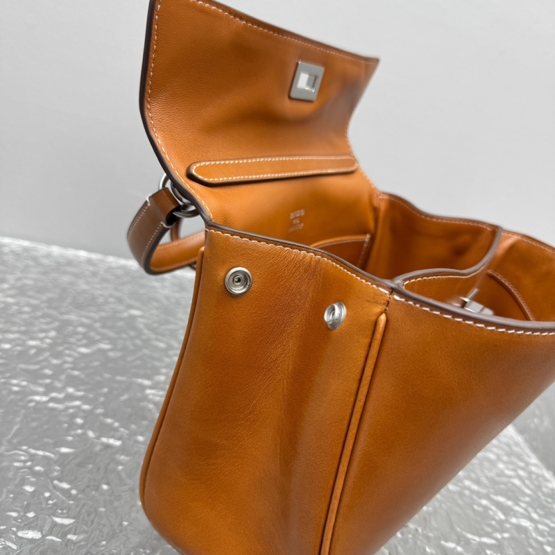 Balenciaga 0028
