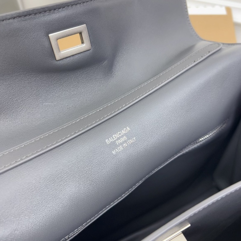 Balenciaga 0106