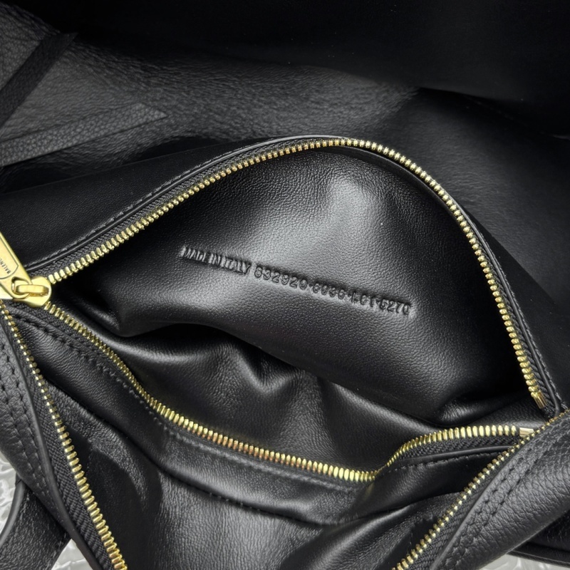 Balenciaga 0137