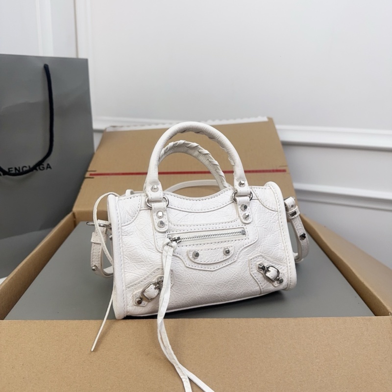 Balenciaga 0201