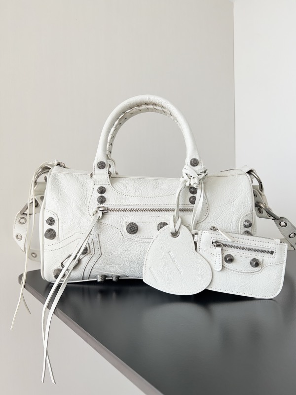 Balenciaga 0137