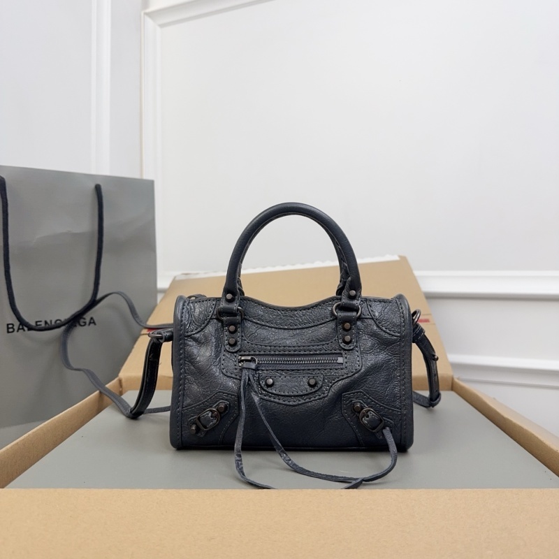 Balenciaga 0207