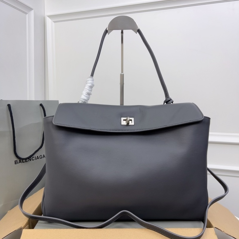 Balenciaga 0106