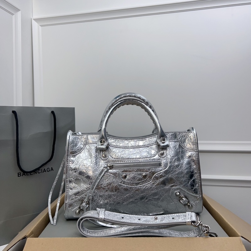 Balenciaga 0239