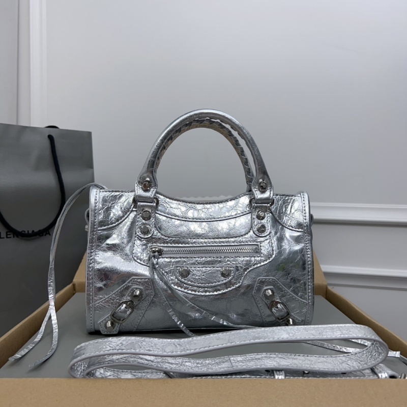 Balenciaga 0228