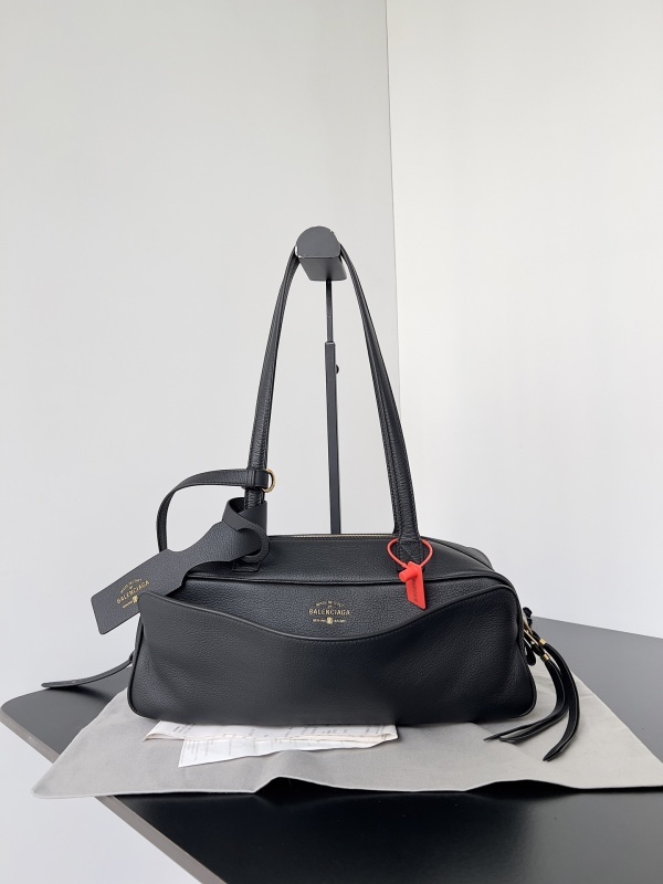 Balenciaga 0033