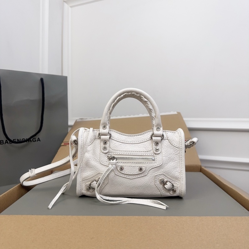 Balenciaga 0201
