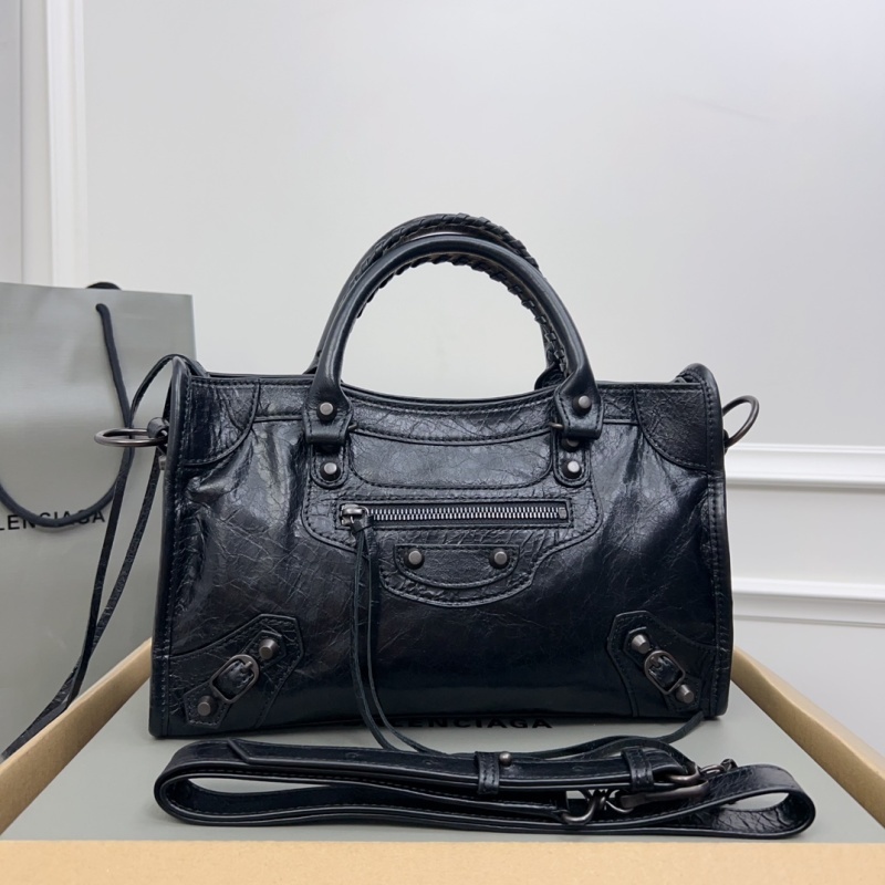 Balenciaga 0246