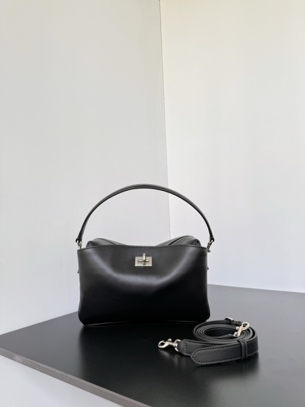 Balenciaga 0152