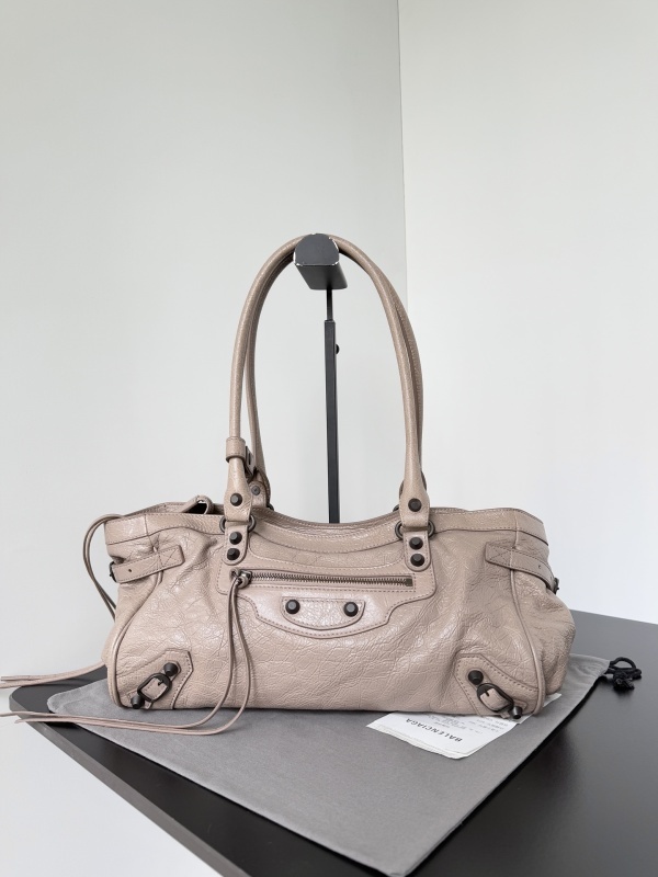 Balenciaga 0055
