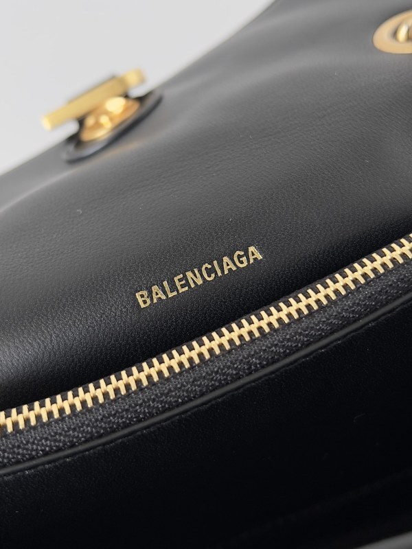 Balenciaga 0017
