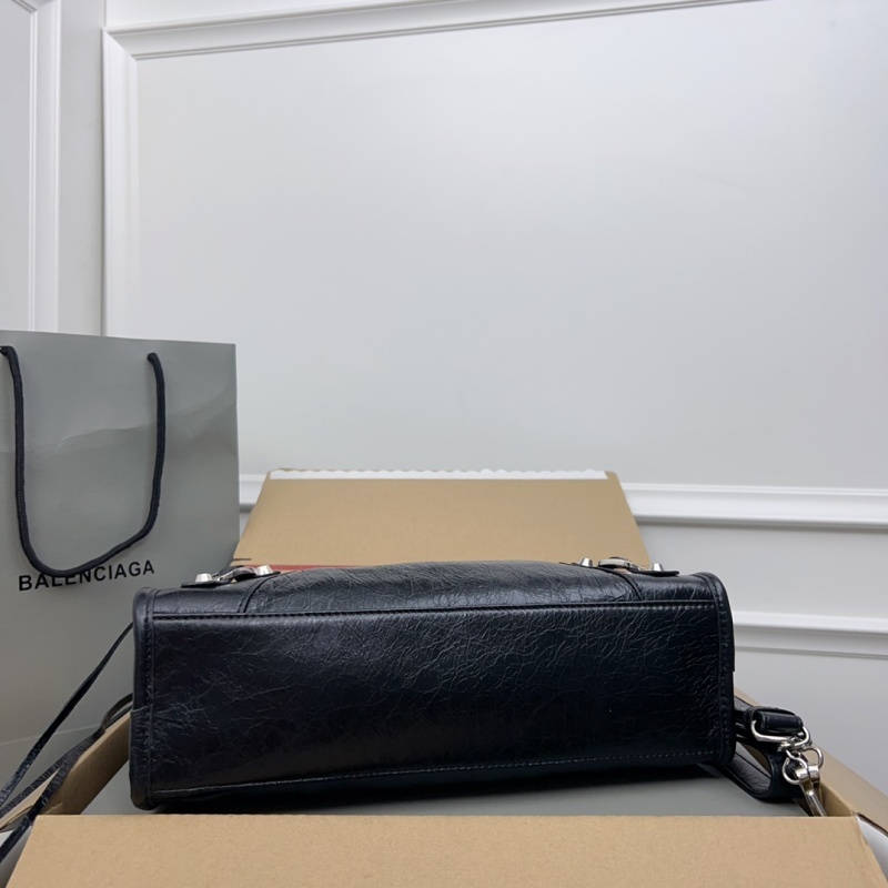 Balenciaga 0243