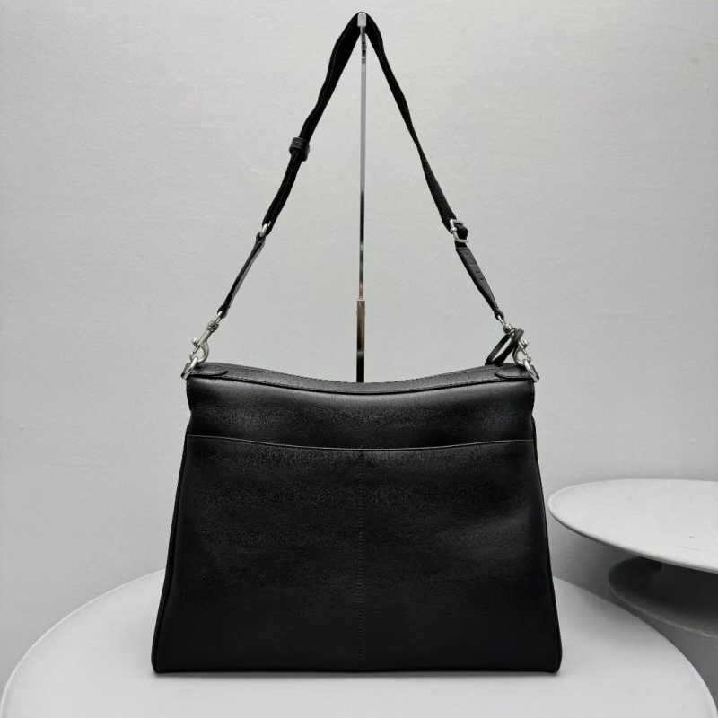 Balenciaga 0054