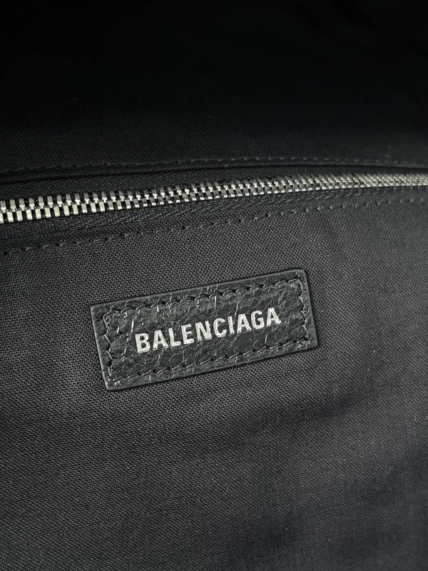 Balenciaga 0085