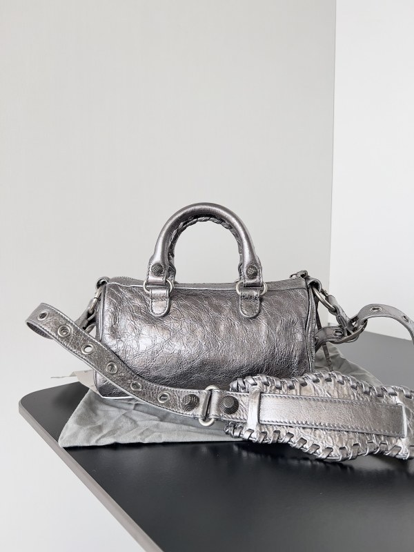 Balenciaga 0135
