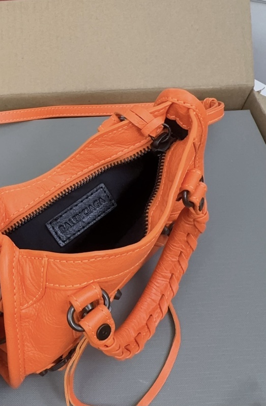 Balenciaga 0213