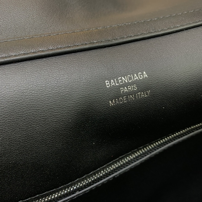 Balenciaga 0077