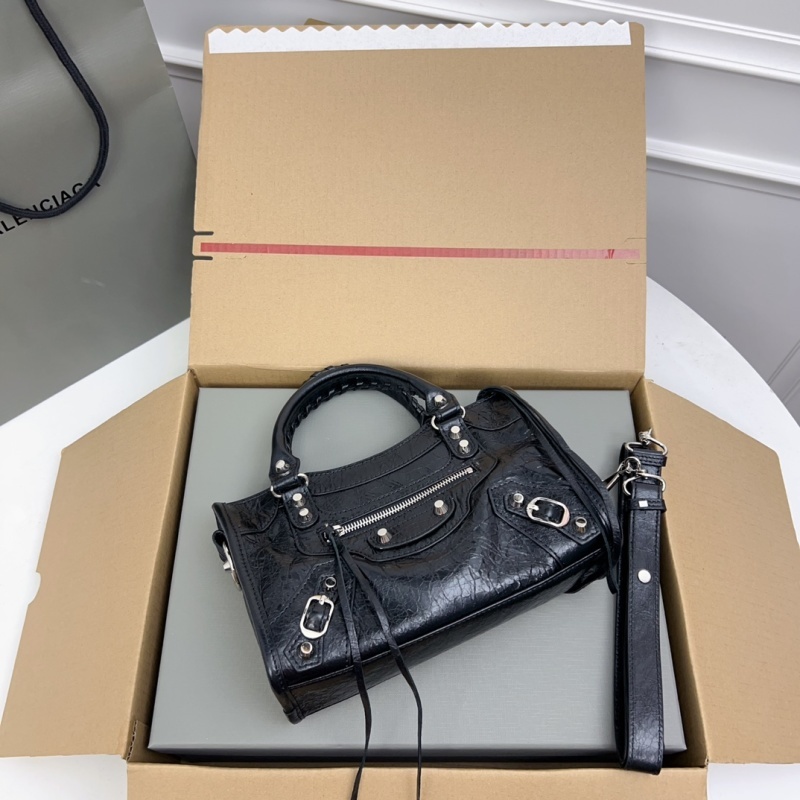 Balenciaga 0226