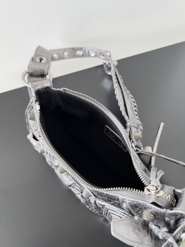 Balenciaga 0109