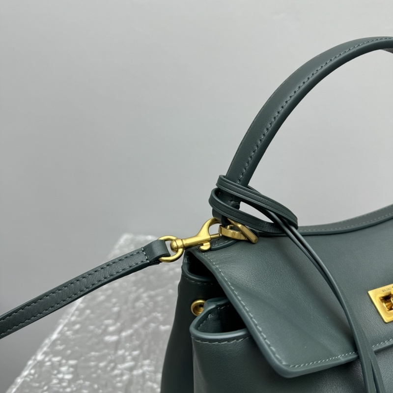 Balenciaga 0035