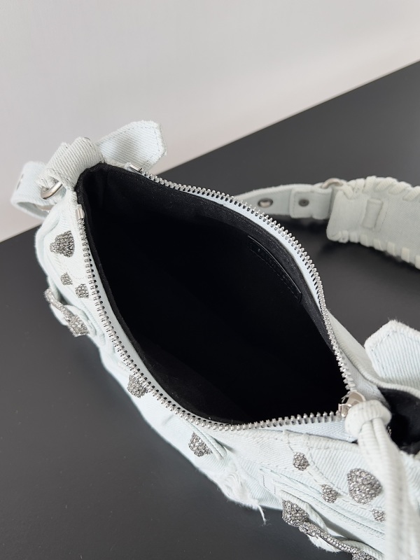 Balenciaga 0128