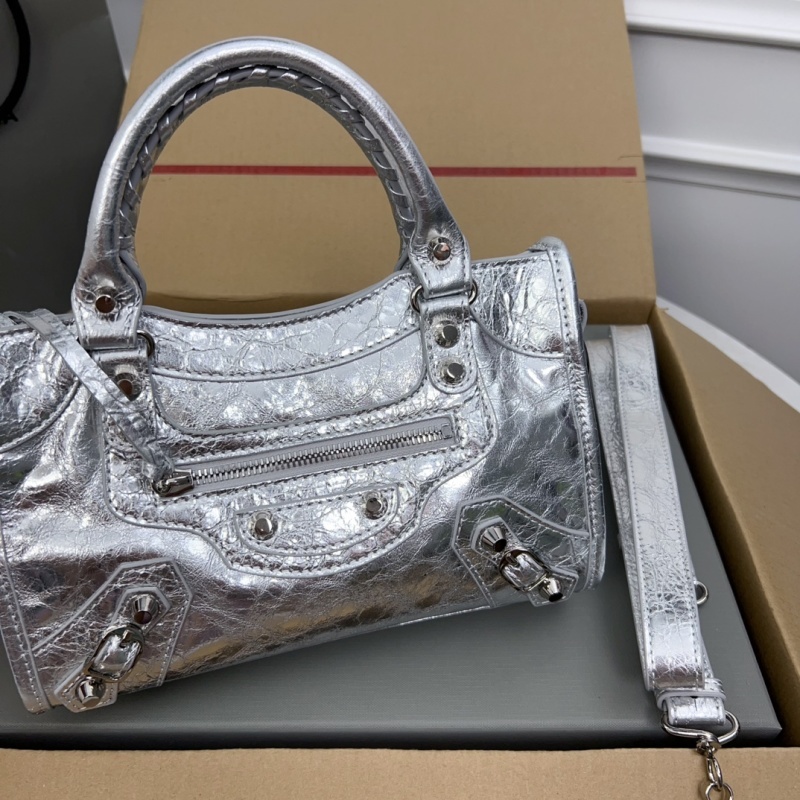 Balenciaga 0228