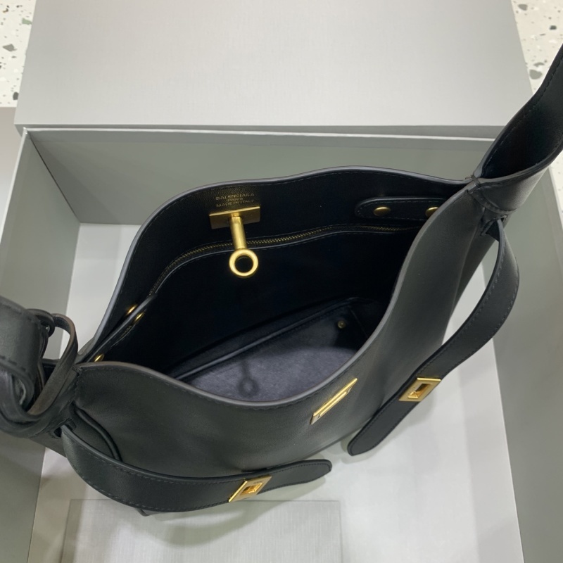 Balenciaga 0053