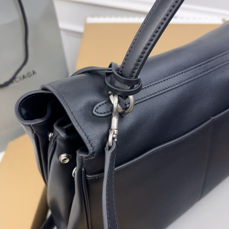 Balenciaga 0100