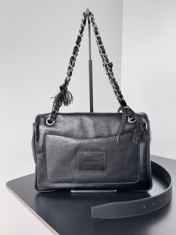 Balenciaga 0076