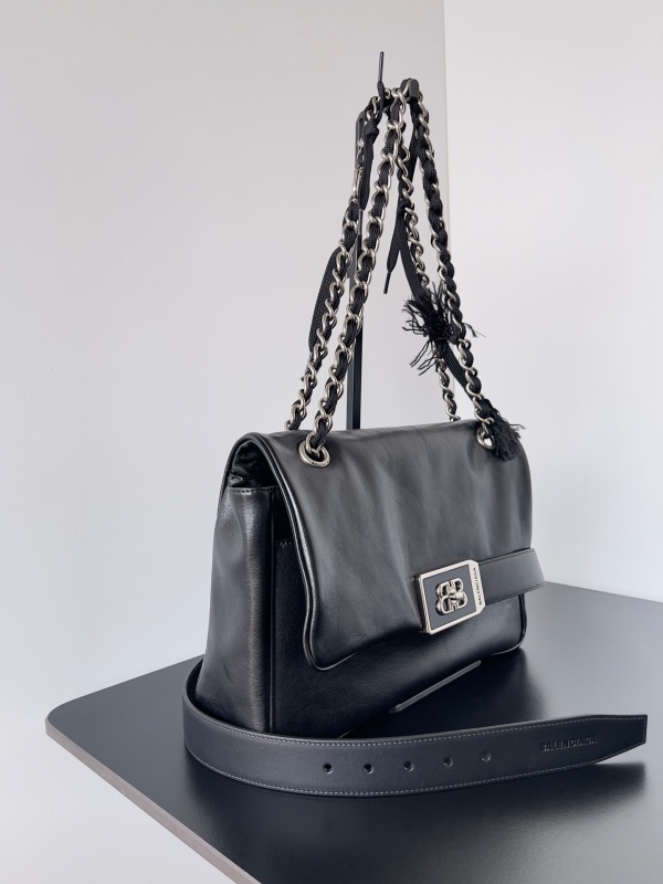 Balenciaga 0076