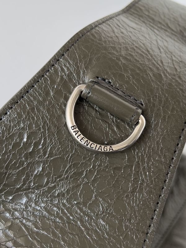 Balenciaga 0044