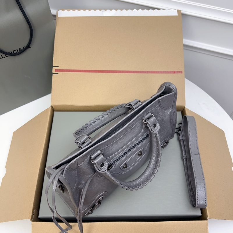 Balenciaga 0245