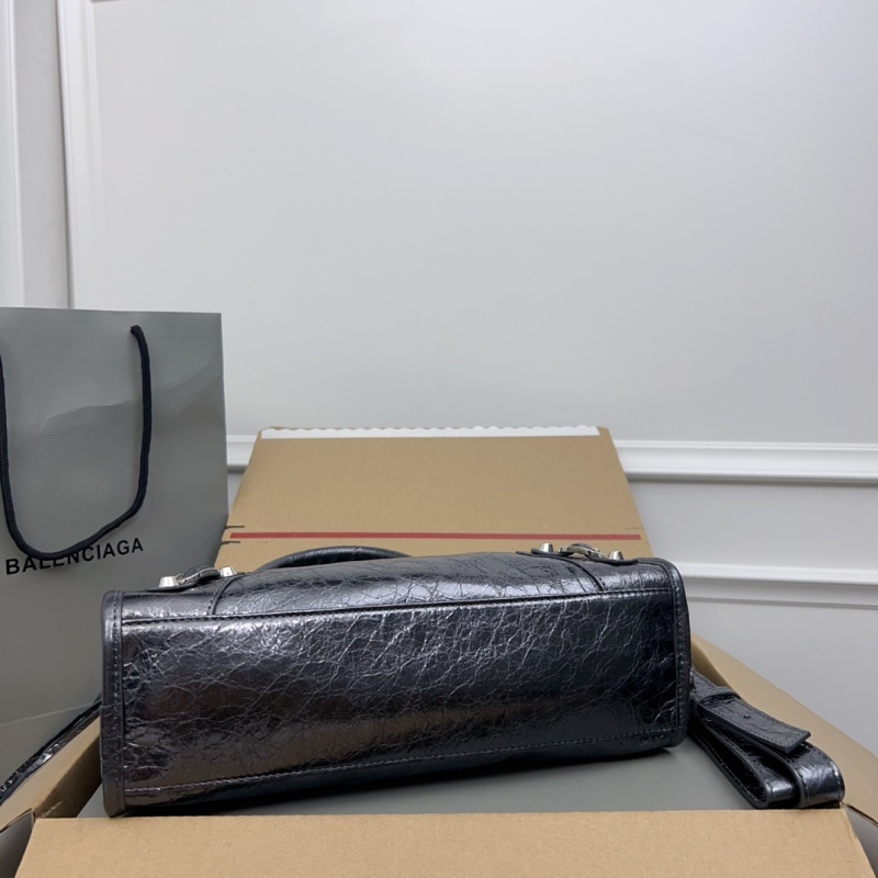 Balenciaga 0240