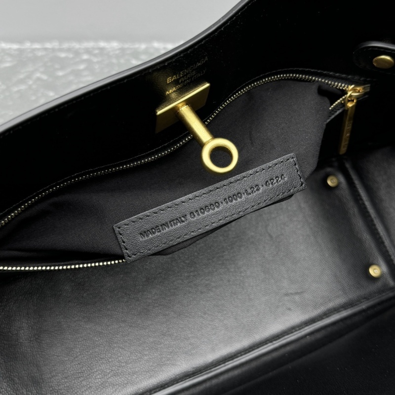 Balenciaga 0168