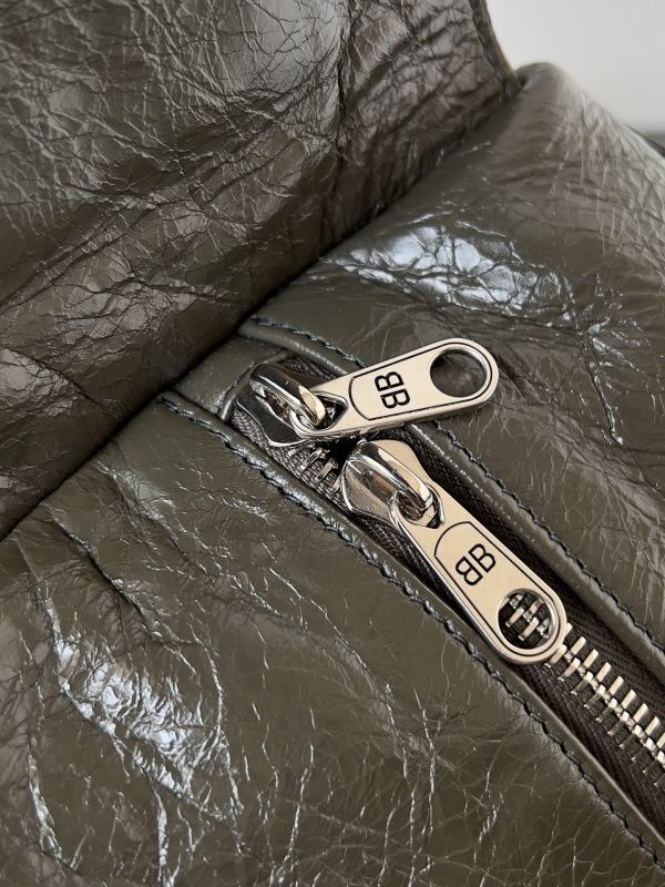Balenciaga 0044