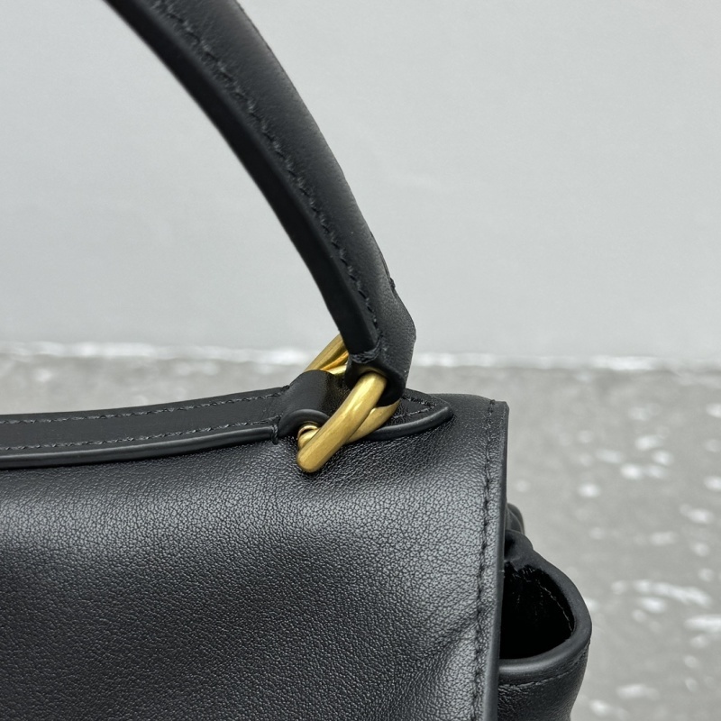 Balenciaga 0039