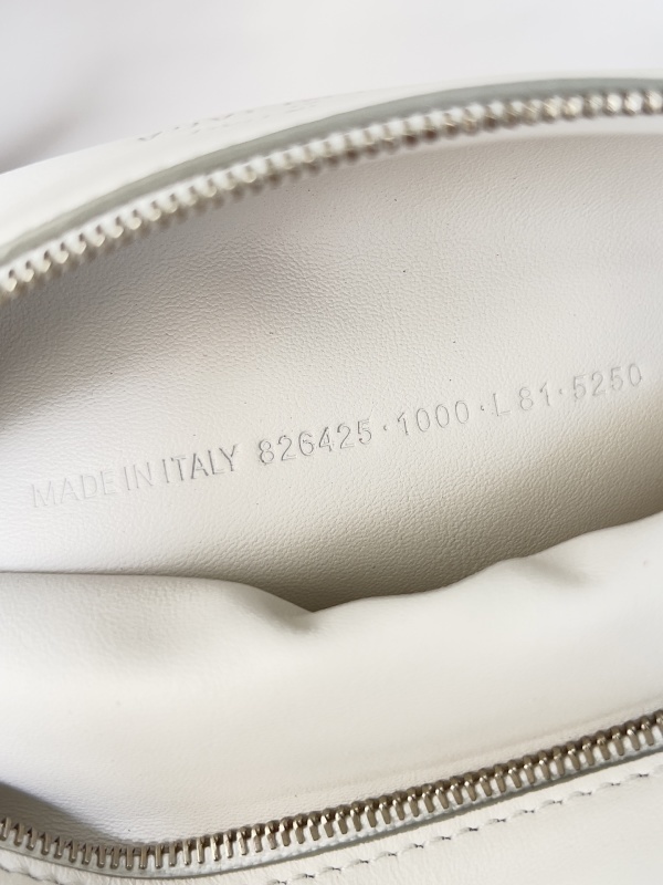 Balenciaga 0038