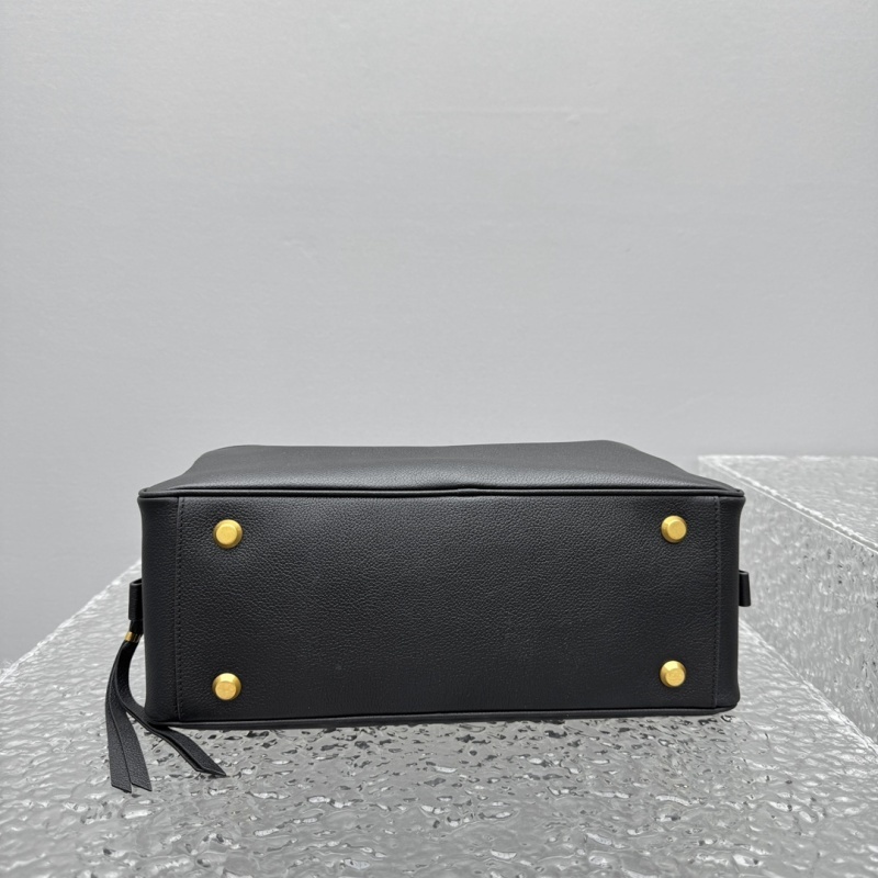Balenciaga 0137