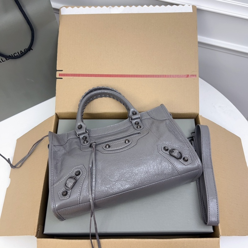 Balenciaga 0245