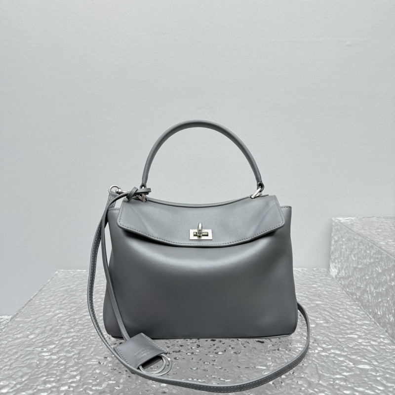 Balenciaga 0036