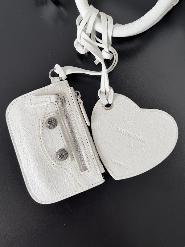 Balenciaga 0136