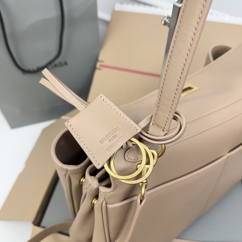 Balenciaga 0102