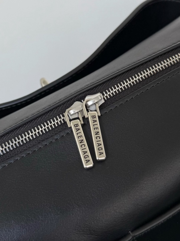 Balenciaga 0152