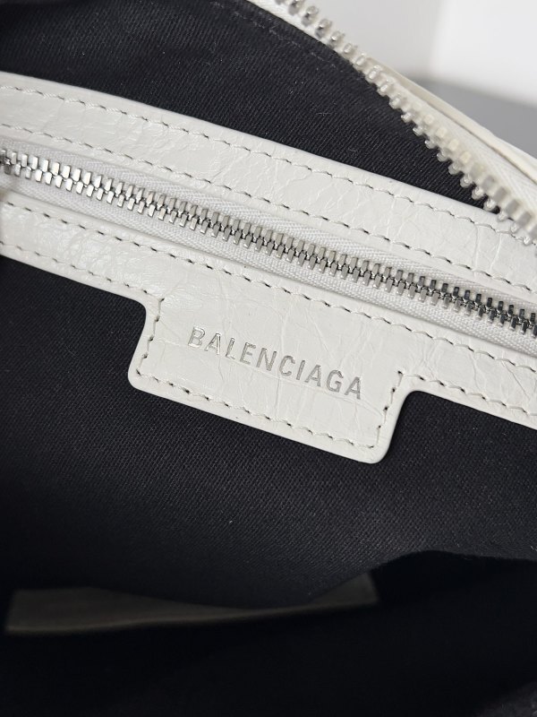 Balenciaga 0118