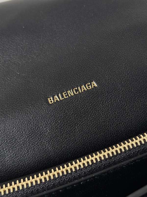 Balenciaga 0022