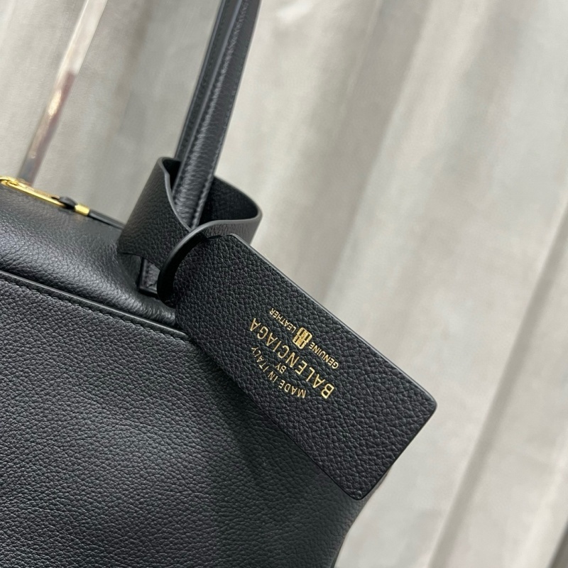 Balenciaga 0123