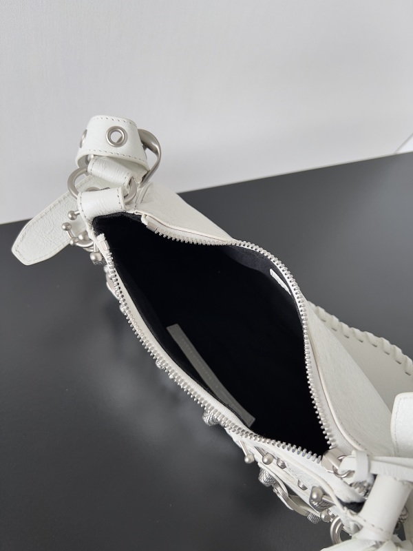 Balenciaga 0120
